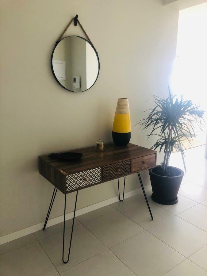 Kasa Imbondeiro Apartment Mindelo Ngoại thất bức ảnh