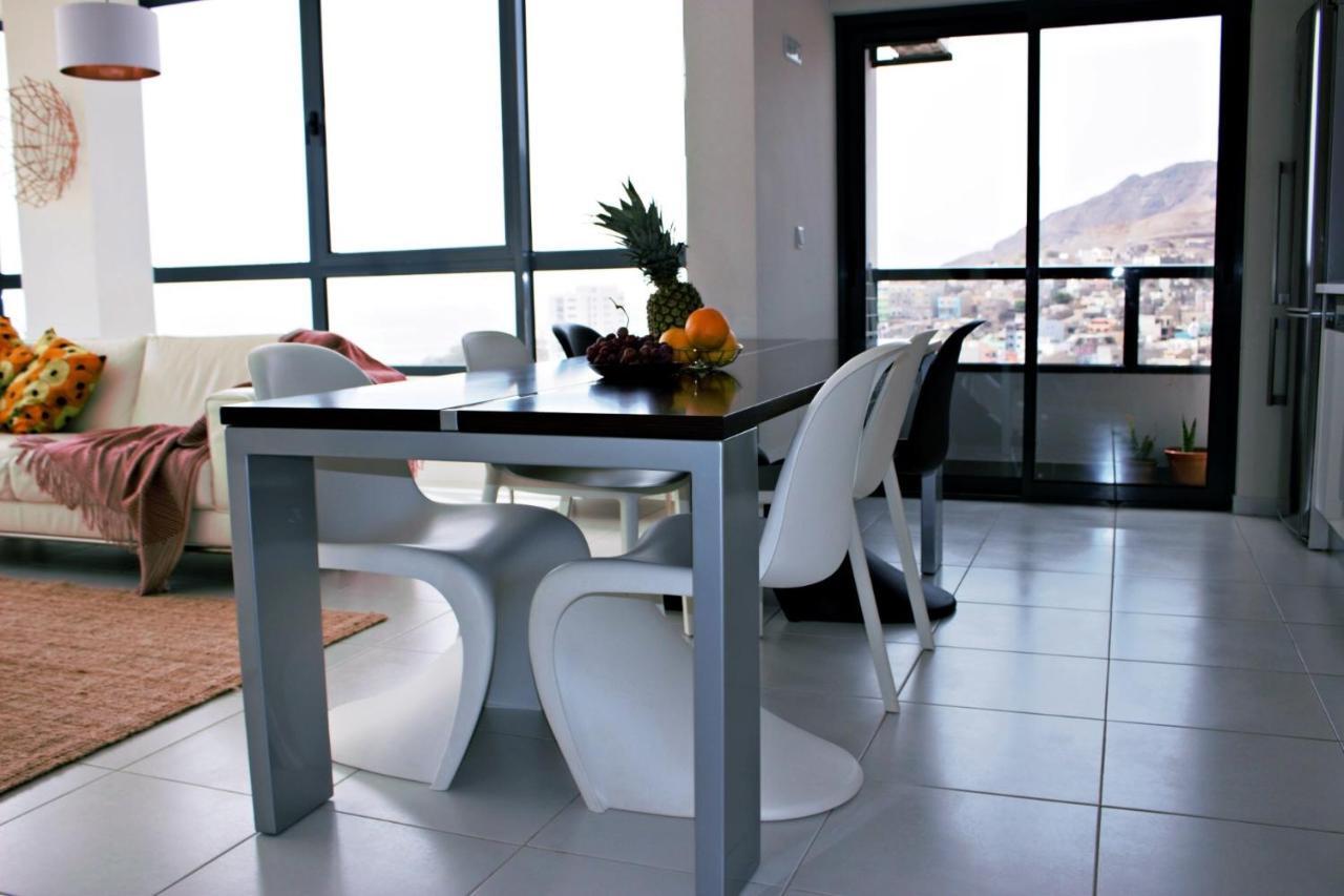 Kasa Imbondeiro Apartment Mindelo Ngoại thất bức ảnh